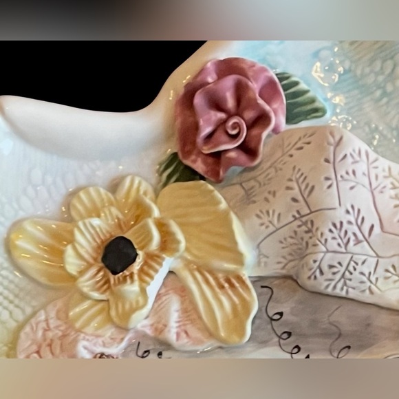 Rare! Ellen Williams "Garden Girls" Collection by Ganz - Decorative Wall Plate - Picture 4 of 12